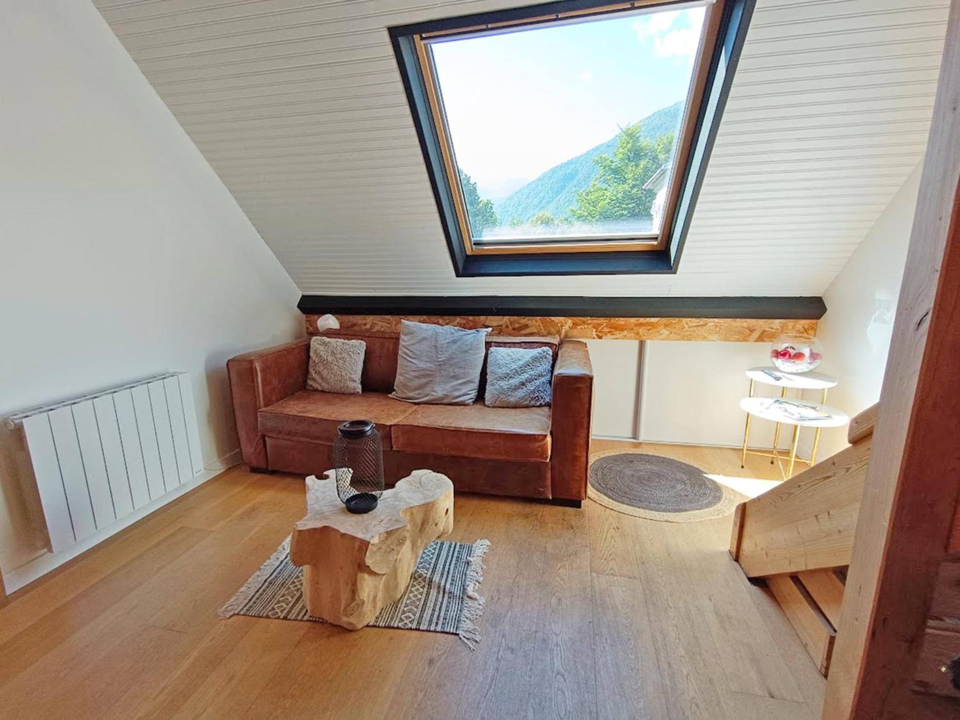 Le Nid De Juliette, T3 Duplex, Parking, Cave Leilighet Bagnères-de-Luchon Eksteriør bilde