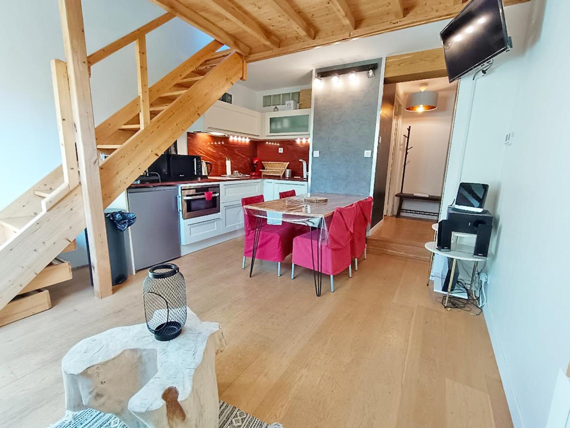 Le Nid De Juliette, T3 Duplex, Parking, Cave Leilighet Bagnères-de-Luchon Eksteriør bilde